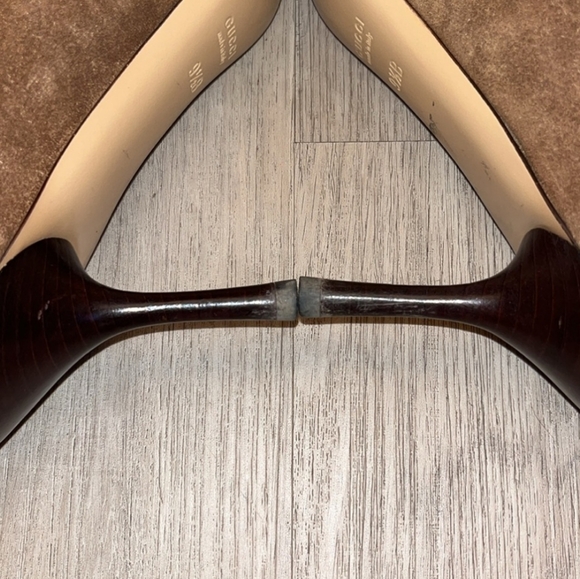 GUCCI - Picture 8 of 9